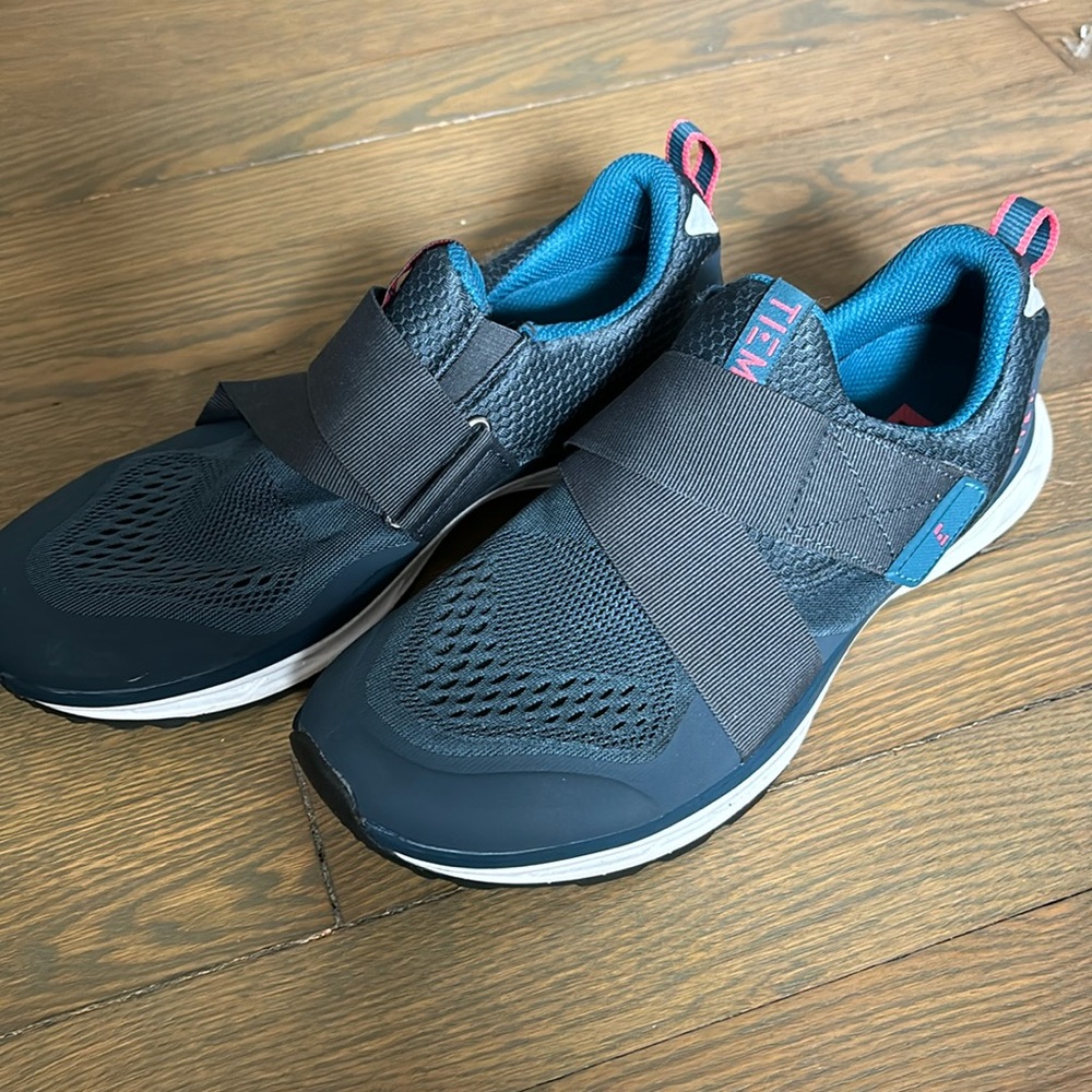 Tiem cycling shoes